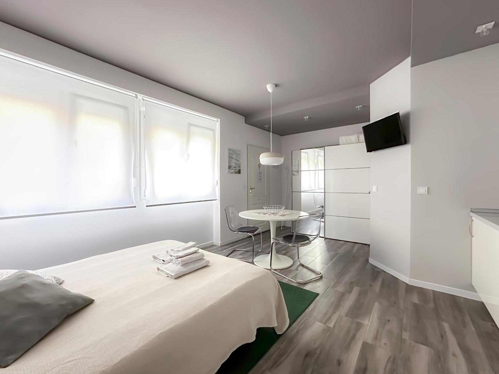 Budget Inn Valencia Exteriör bild